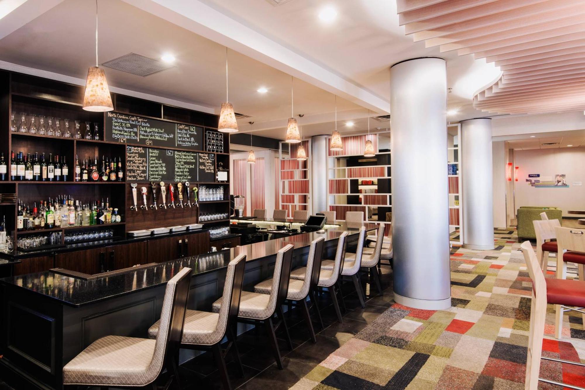 Fairfield Inn & Suites By Marriott Charlotte Uptown Buitenkant foto